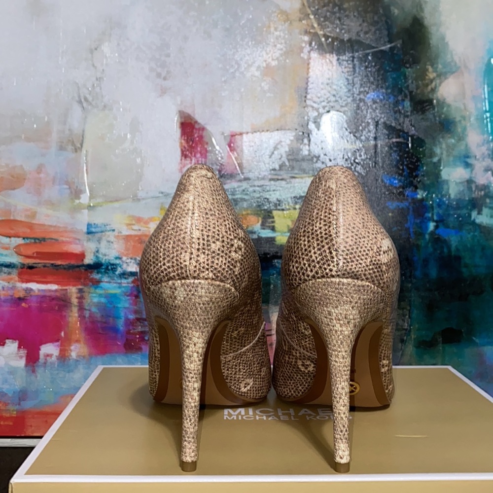 Michael Kors Claire Pump Embossed Leather Pumps - Picture 8 of 9